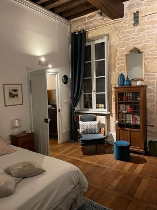 Charming Flat In Historical Centre Apartman Dijon Kültér fotó